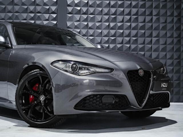 Alfa Romeo GIULIA 2.0T Super | Pano | 19"| Side | ACC | Memo | Camera |