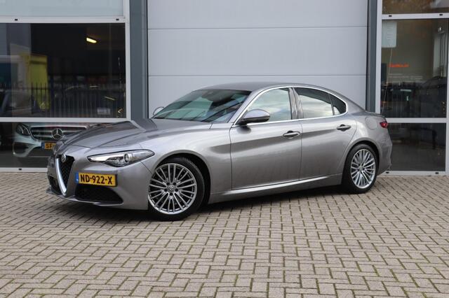 Alfa Romeo GIULIA 2.0T SUPER/ORIG.NL/BI-XENON AD./HARMAN KARDON/LEER/18