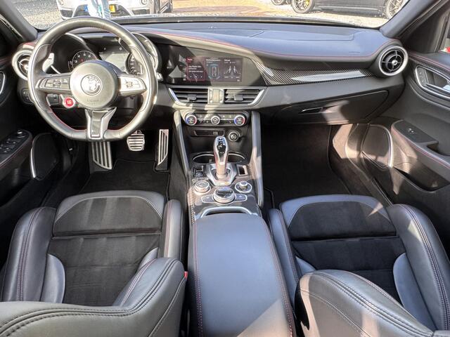 Alfa Romeo GIULIA 2.9 V6 Quadrifoglio | BTW-auto | Akrapovic | Carbon | Keyless entree