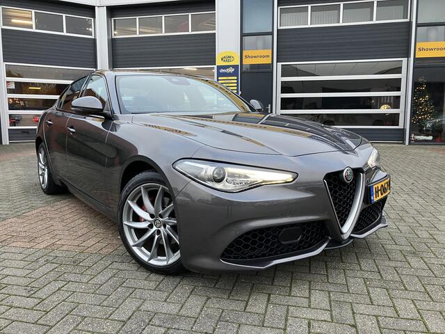 Alfa Romeo GIULIA 2.0T Super | BTW Auto, interessant voor ondernemers| | Uitmuntende staat |