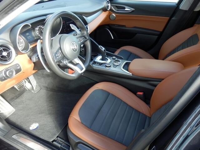 Alfa Romeo GIULIA 2.2 Sprint I Automaat I 240 pk* I Schuif/kantel dak I Adp. crui