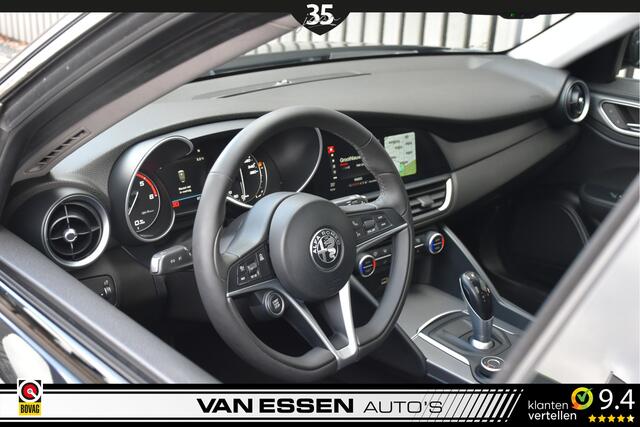 Alfa Romeo GIULIA 2.2 Automaat Pano Camera Trekhaak Stoel/Stuurverw. Xenon Leder Memory! 19 Inch!