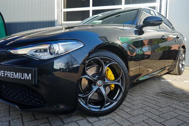Alfa Romeo GIULIA 2.0 T AWD Veloce