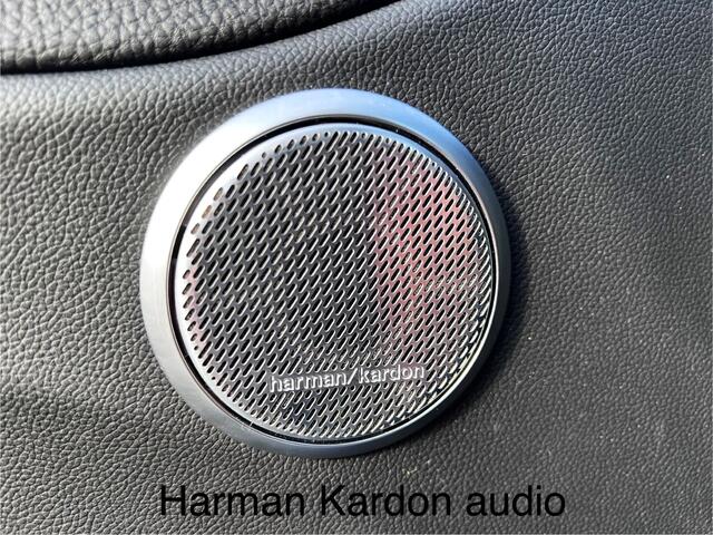 Alfa Romeo GIULIA 2.0T 200pk*Veloce int.*/Leder/Pano-dak/H-Kardon/Trekh./Adaptive