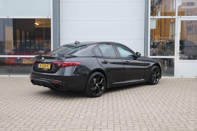 Alfa Romeo GIULIA 2.0T SPRINT/VELOCE.INT/STOEL.STUUR.VERW/ADAP.CRUISE/19