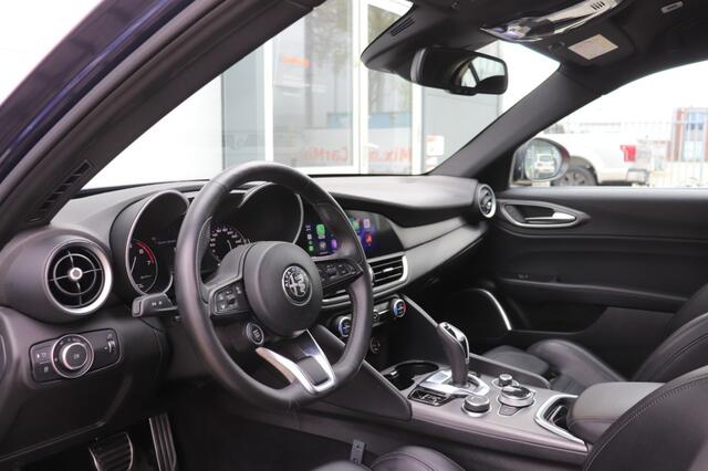 Alfa Romeo GIULIA 2.0T SPRINT/VELOCE.INT/STOEL.STUUR.VERW/ADAP.CRUISE/19