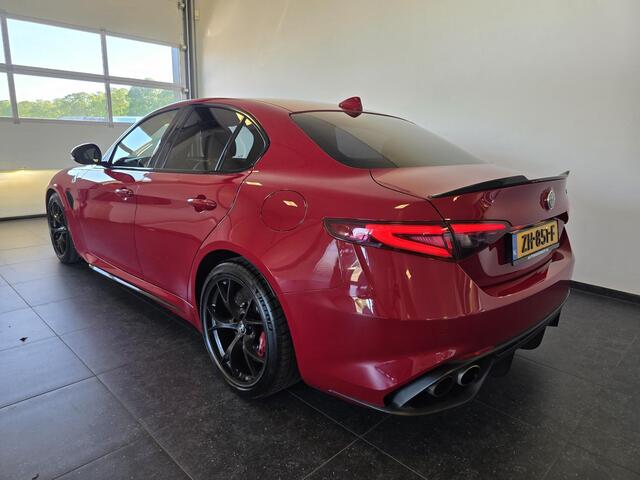 Alfa Romeo GIULIA 2.9 V6 Quadrifoglio | Keramische remmen