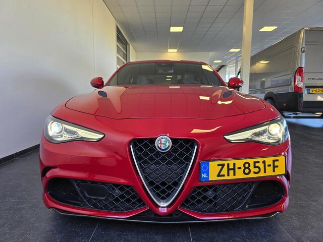 Alfa Romeo GIULIA 2.9 V6 Quadrifoglio | Keramische remmen
