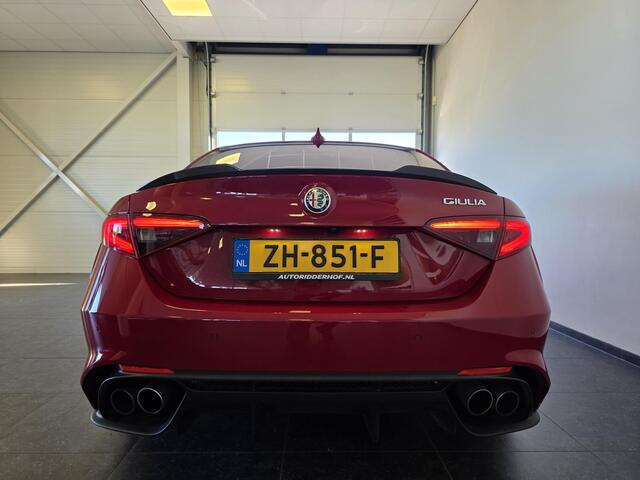 Alfa Romeo GIULIA 2.9 V6 Quadrifoglio | Keramische remmen