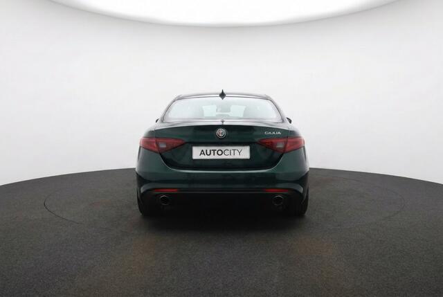 Alfa Romeo GIULIA 2.0 Super Zelena Racing Green l Leder l Camera l