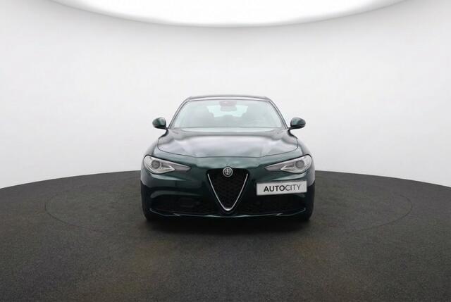 Alfa Romeo GIULIA 2.0 Super Zelena Racing Green l Leder l Camera l