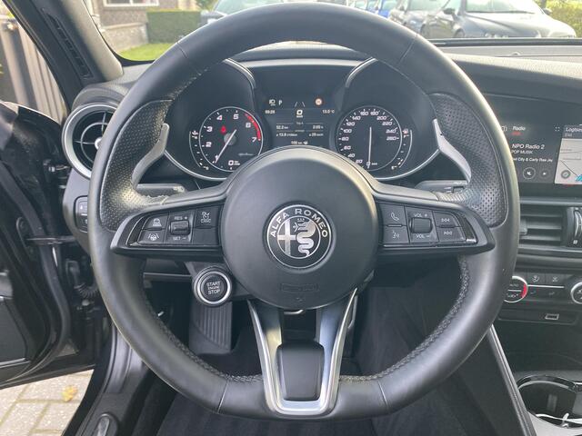 Alfa Romeo GIULIA 2.0 T Veloce AWD 43.901 KM Absoluut in nieuwstaat!!