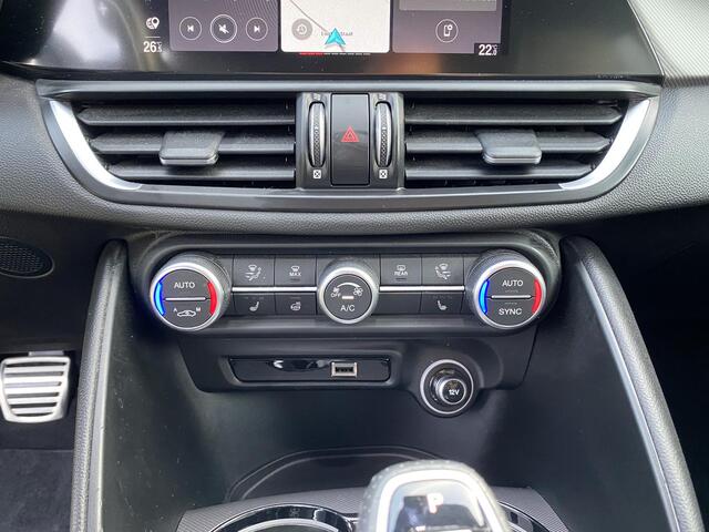 Alfa Romeo GIULIA 2.0 T Veloce AWD 43.901 KM Absoluut in nieuwstaat!!
