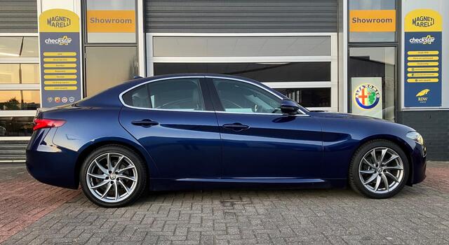 Alfa Romeo GIULIA 2.0T Super