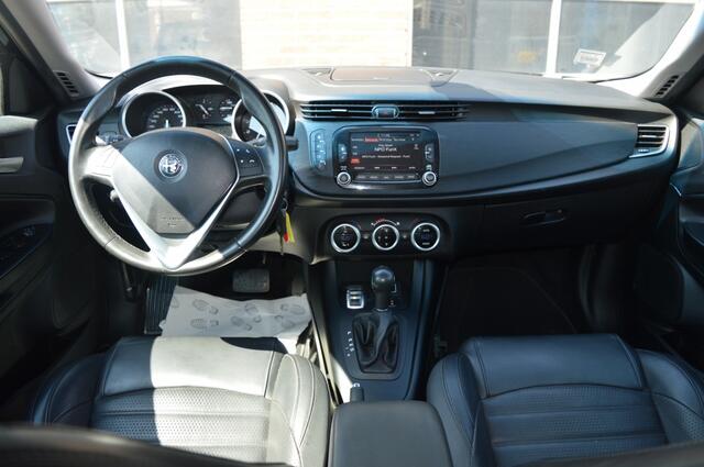 Alfa Romeo GIULIETTA 1.4 T MultiAir Super | AUT - NAVI - LEDER