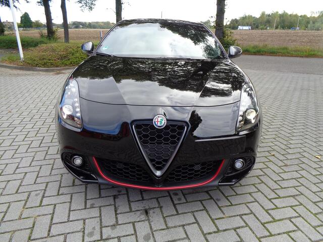 Alfa Romeo GIULIETTA 1.4 Turbo Super Xenon Stoelverwarming 1e eig.