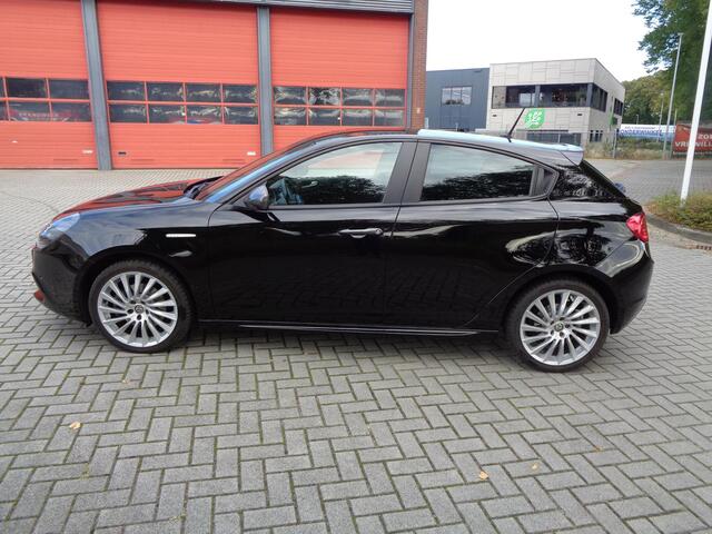 Alfa Romeo GIULIETTA 1.4 Turbo Super Xenon Stoelverwarming 1e eig.