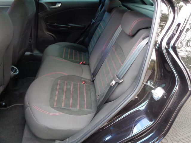 Alfa Romeo GIULIETTA 1.4 Turbo Super Xenon Stoelverwarming 1e eig.