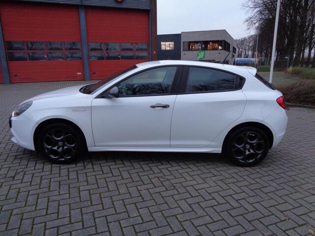 Alfa Romeo GIULIETTA Alfa 150PK
