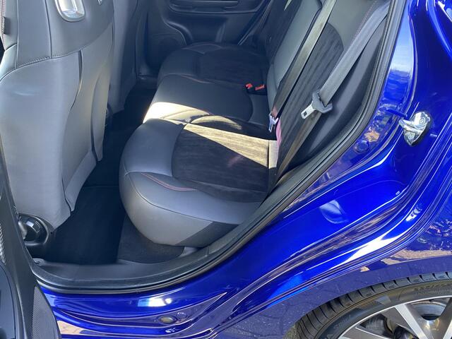 Alfa Romeo GIULIETTA 1.750 Turbo Veloce 65.877 km! Sport stoelen / Navigatie/ Xenon / Bose