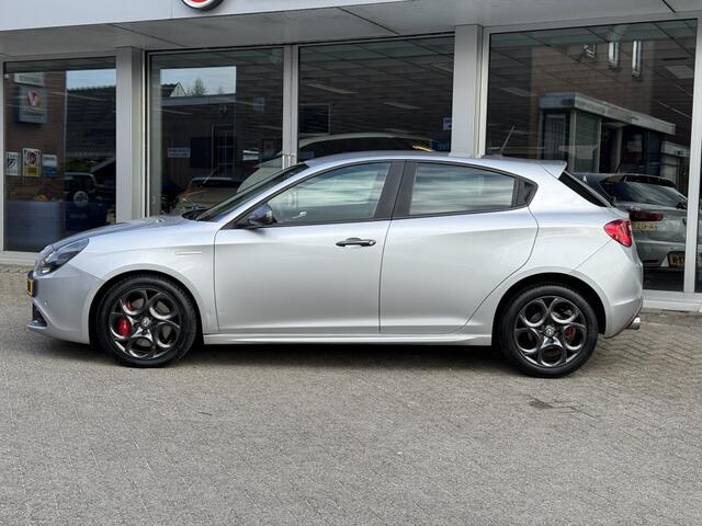 Alfa Romeo GIULIETTA 1.4 T MultiAir Super 210PK! | veloce | LM17" |