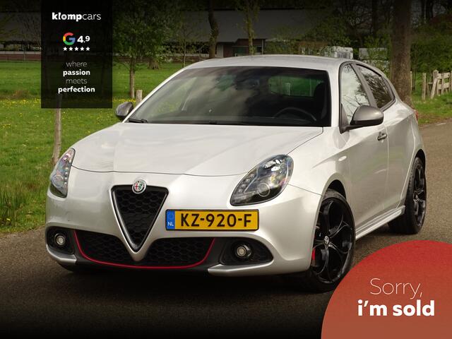 Alfa Romeo GIULIETTA 1.4 Turbo TCT | Sprint | 19 inch! | Carbon | Brembo | Nav | Argento | NL-auto | NAP