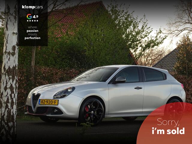 Alfa Romeo GIULIETTA 1.4 Turbo TCT | Sprint | 19 inch! | Carbon | Brembo | Nav | Argento | NL-auto | NAP