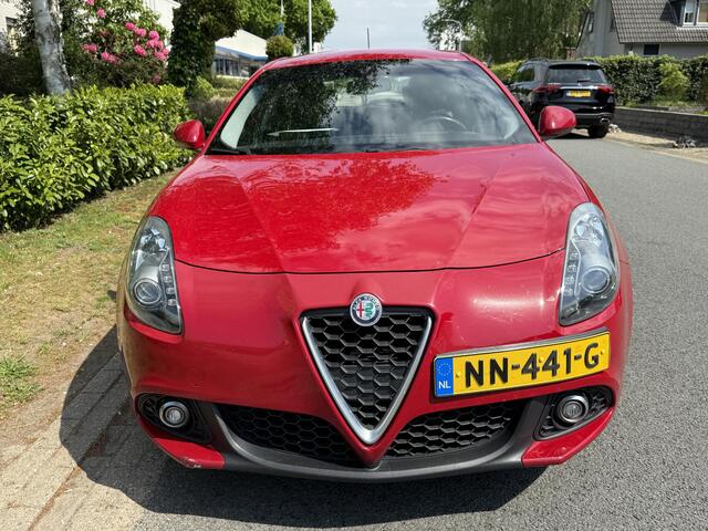 Alfa Romeo GIULIETTA 2.0 JTDm Super 150PK NavigatieoAircooNAP