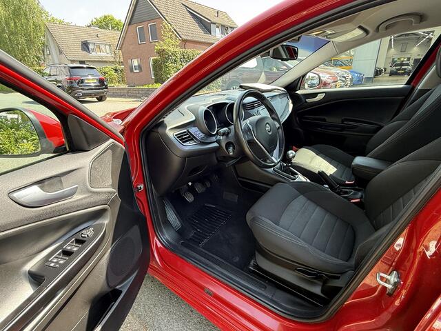 Alfa Romeo GIULIETTA 2.0 JTDm Super 150PK NavigatieoAircooNAP