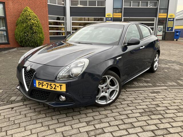 Alfa Romeo GIULIETTA 1.4 Turbo MultiAir Super | Super onderhouden | Trekhaak |