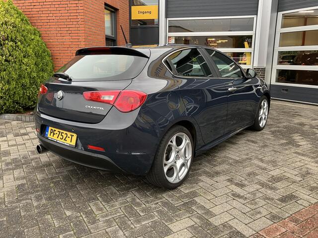 Alfa Romeo GIULIETTA 1.4 Turbo MultiAir Super | Super onderhouden | Trekhaak |