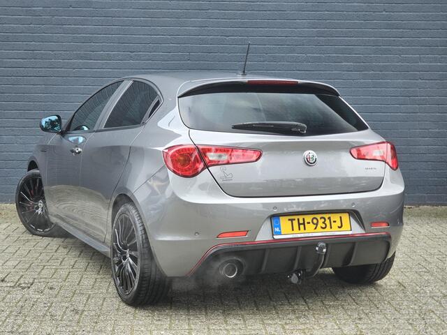 Alfa Romeo GIULIETTA 1.4 Turbo MultiAir Super / TREKHAAK / PACK VELOCE