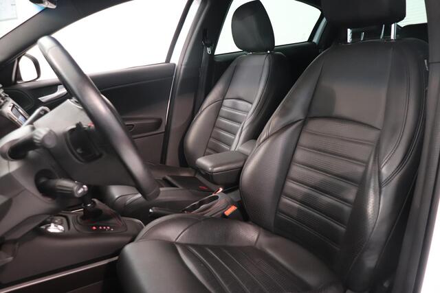 Alfa Romeo GIULIETTA 1.4 Turbo MultiAir Super | Climate control | Lederen bekleding | Navigatie | 18" Lichtmetaal | Parkeersensor | Cruise control |