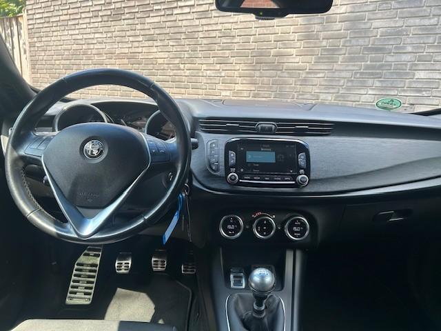 Alfa Romeo GIULIETTA 1.4 Turbo MultiAir Super 150PK l Navigatie l