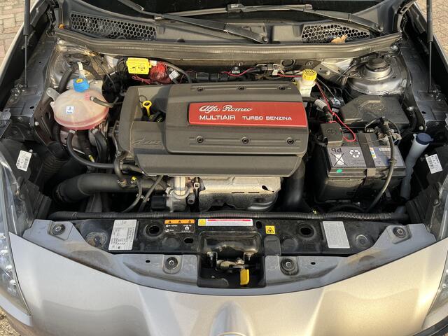 Alfa Romeo GIULIETTA 1.4 Turbo MultiAir Super | Climate control | Leerpakket | Navigatie | APK 08-06-2026 |