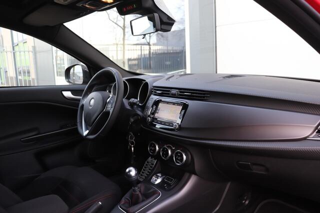 Alfa Romeo GIULIETTA 1.4 TURBO SPORT/ORIG.NL/PAN.DAK/1E EIG./DEALERONDERH.