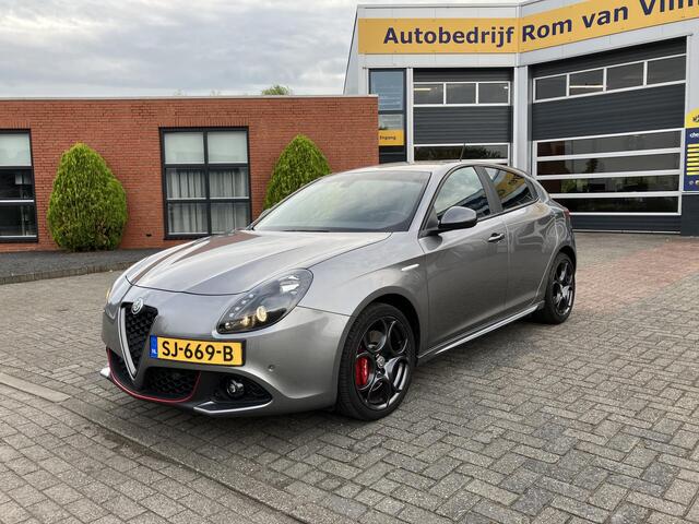 Alfa Romeo GIULIETTA 1.4 Turbo MultiAir Super | Rood lederen bekleding | Grigio Magnesio | Trekhaak |