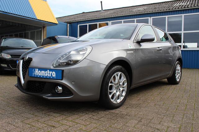 Alfa Romeo GIULIETTA 1.4 Turbo "Super" Xenon - Navi !!!
