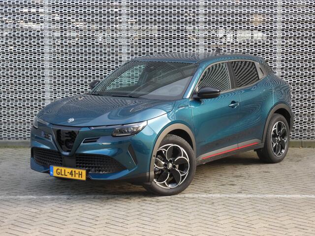 Alfa Romeo Junior Elettrica Speciale 54 kWh 156PK Pack Techno | Stoelverwarming | Adaptive cruise |