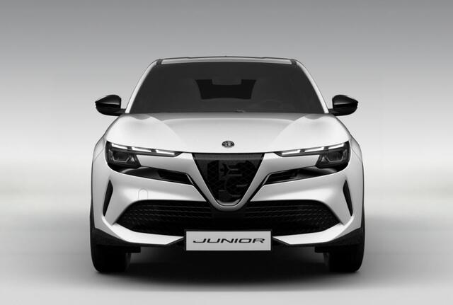Alfa Romeo Junior 1.2 Turbo Hybrid 136PK Ibrida Speciale | Techno pack | Elektrische achterklep | Adaptive cruise | Stoelverwarming | Leverbaar Juni/Juli