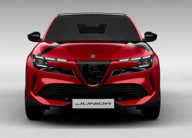 Alfa Romeo Junior 1.2 136PK Hybrid Ibrida Speciale | Schuif/kantel DAK | Stoelverwarming | Adaptive cruise |