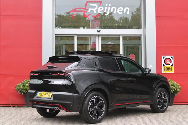Alfa Romeo Junior 1.2 Turbo 136PK IBRIDA SPECIALE | NIEUWE AUTO! | PANORAMISCH SCHUIF/KANTEL DAK | SPORT PACK: SABELT SPORT STOELEN/ALCANTARA STUURWIEL | TECHNO PACK: LED MATRIX KOPLAMPEN/DRAADLOZE TELEFOONLADER/ACHTERUITRIJ CAMERA | VERWARMBARE VOORRUIT | 18" LICHTMETALEN
