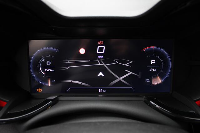 Alfa Romeo Junior 1.2 Turbo Hybrid Ibrida Speciale | Direct beschikbaar | Navigatie | Adaptieve Cruise | Led | Camera | Stoelverwarming