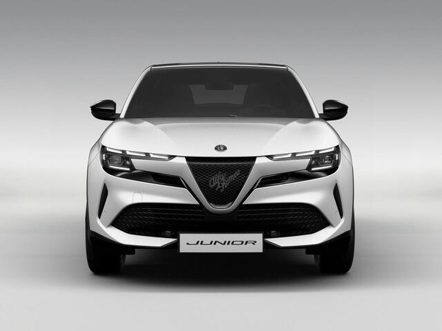 Alfa Romeo Junior 1.2 Turbo Hybrid Ibrida | Pack Tech | 18" | Schuif/Kanteldak | Sempione White