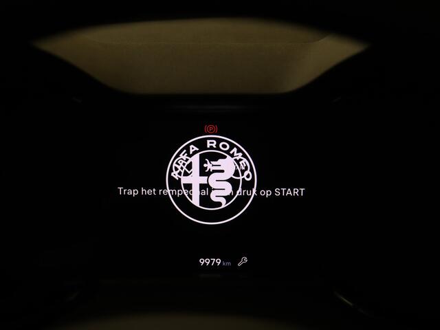 Alfa Romeo Junior 1.2 Turbo Hybrid Ibrida