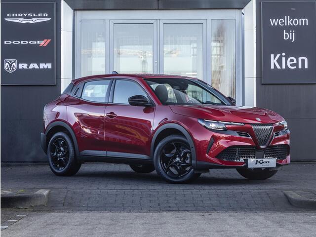 Alfa Romeo Junior 1.2 Turbo Hybrid Ibrida Speciale