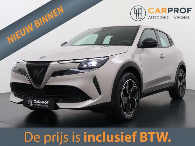 Alfa Romeo Junior Elettrica 54 kWh LMV | Apple CarPlay |