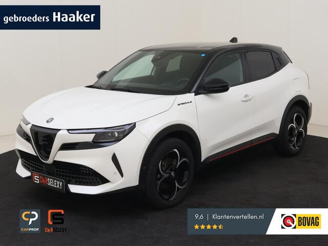 Alfa Romeo Junior 1.2 T Hyb Ibrid Spec