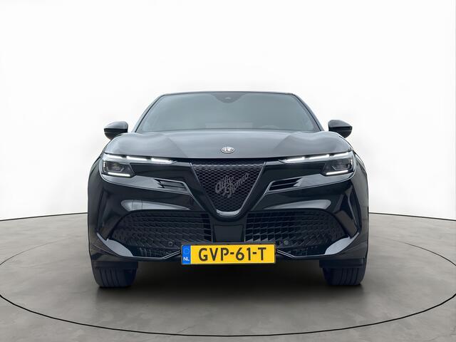 Alfa Romeo Junior Elettrica 54 kWh Leer Dode-Hoek 360 Camera