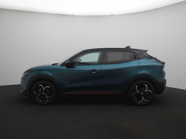 Alfa Romeo Junior 1.2 Turbo Hybrid Ibrida Speciale | Stoelmassage | | Navigatie | Camera |